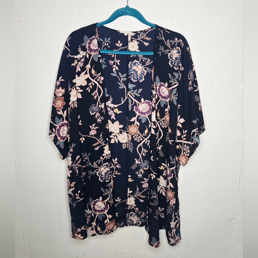 Floral Tie Knot Kimono